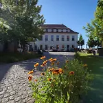 Ringhotel Schloss 4*