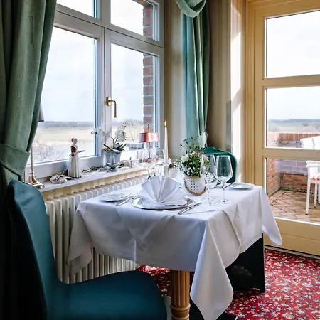 מלון Ringhotel Schloss