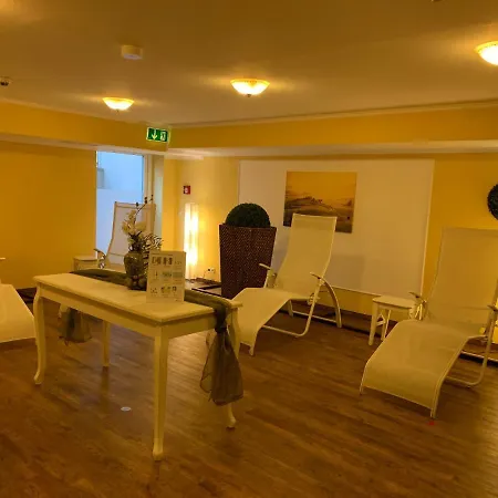 Ringhotel Schloss מלון