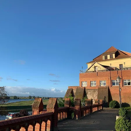 فندق Ringhotel Schloss