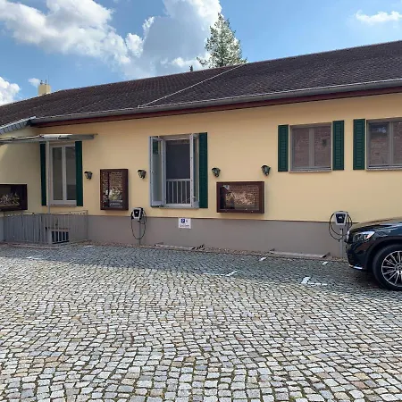 Ringhotel Schloss فندق