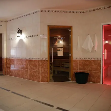 فندق Ringhotel Schloss