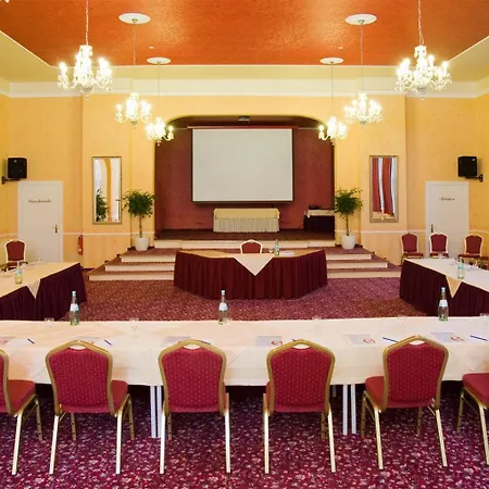 Ξενοδοχείο Ringhotel Schloss 4*