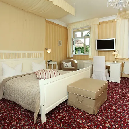 Ringhotel Schloss 4* Tangermuende
