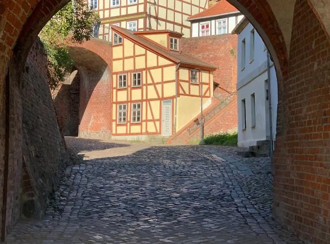 Ringhotel Schloss Отель